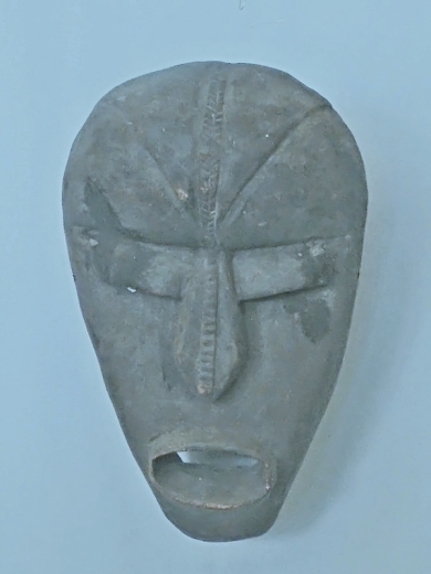 Ibibio Maske (H ± 35 B ± 21 cm)